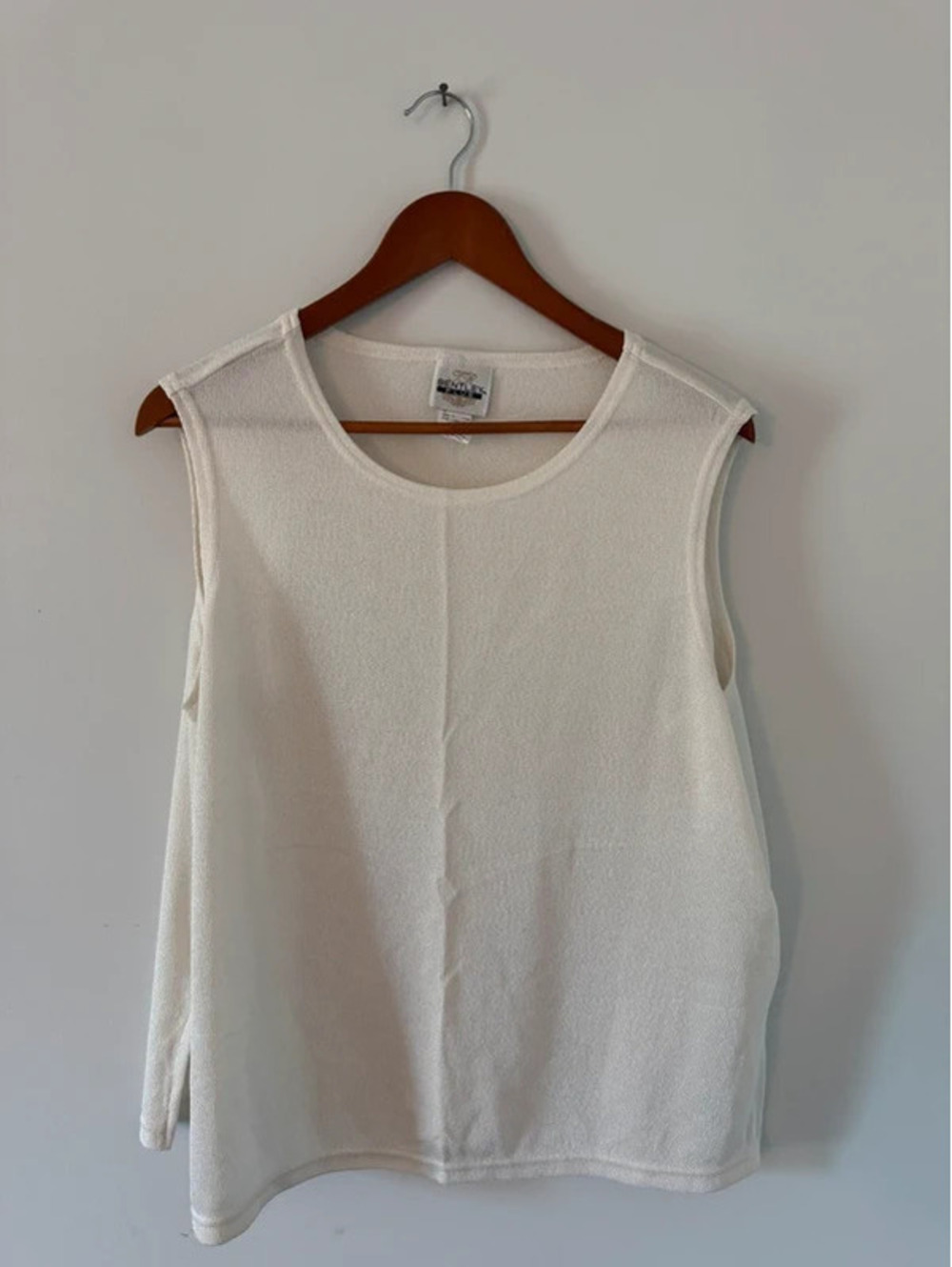 Bentley Plus Women's Sleeveless Cream Knit Top Size 1X